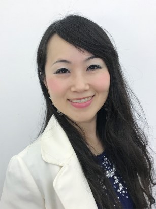 小林 コトミ氏