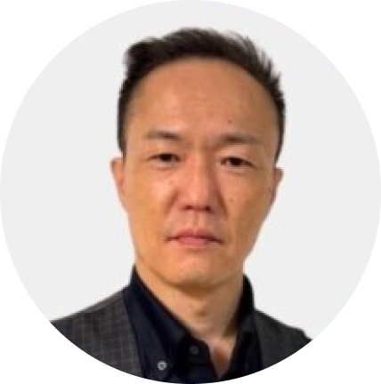 向本 雅彦氏